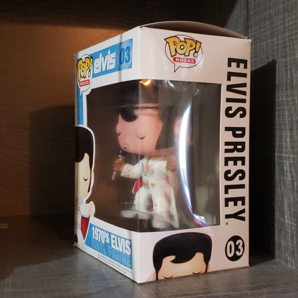 Funko Pop! 1970's Elvis Presley Vinyl Figure - Picture 2 of 8